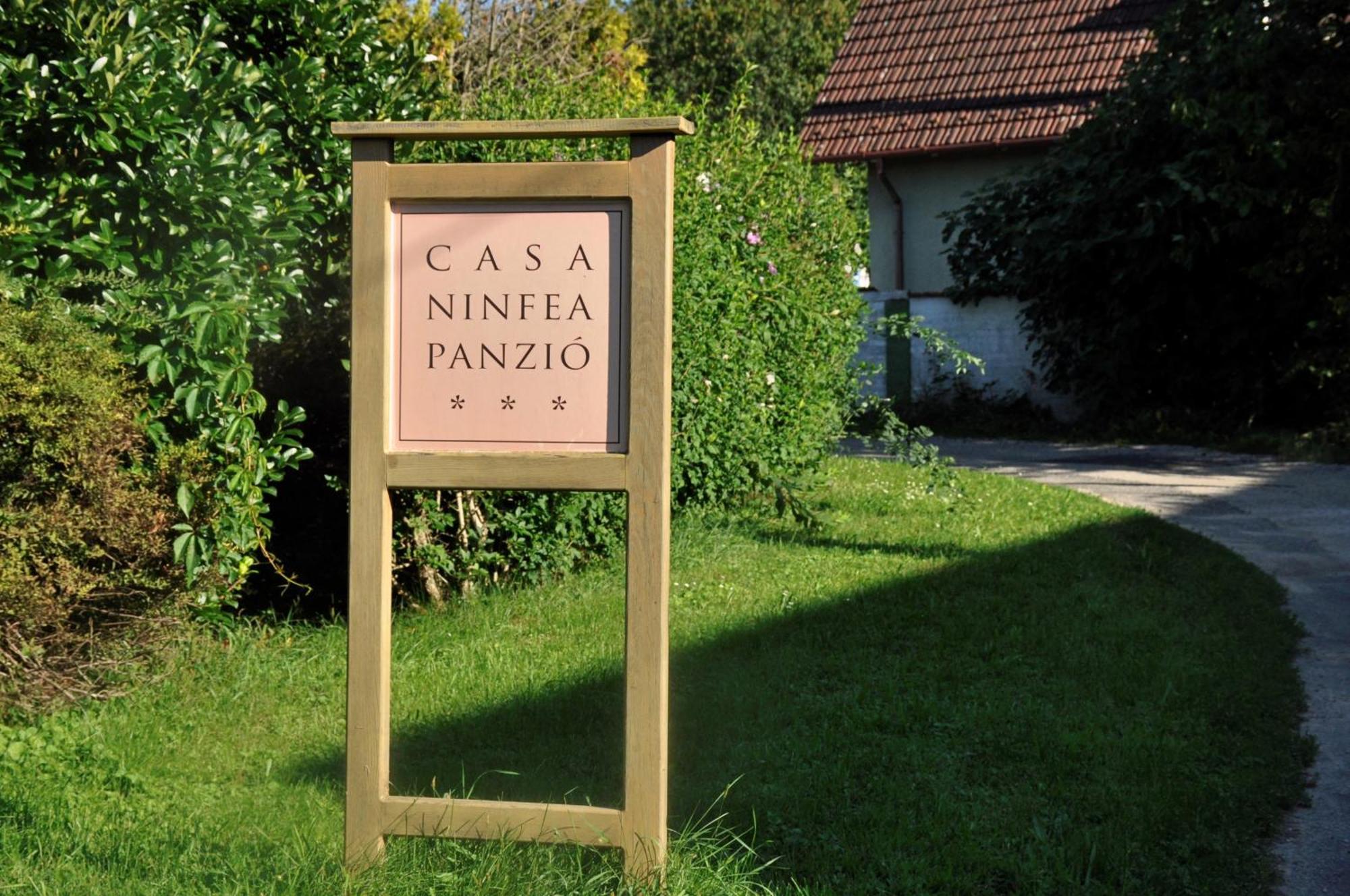 Casa Ninfea Panzio Apartment Cserszegtomaj Exterior photo